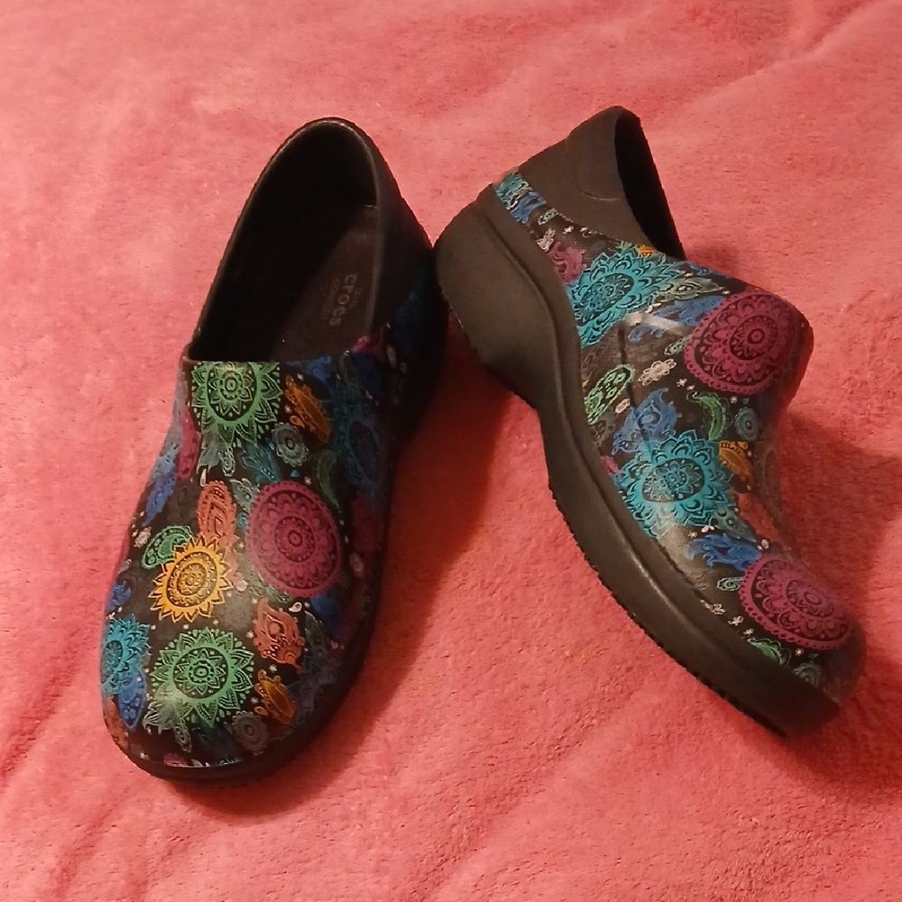 CROCS Women's Multicolor Mandala Slip-On Clogs - Black Base
